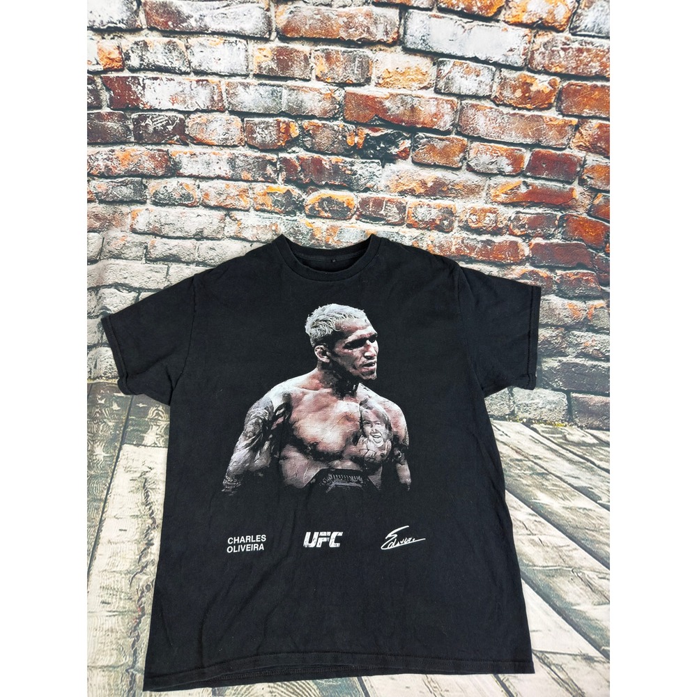 UFC Charles Oliveira Graphic T-Shirt Mens Black MMA Do Bronx Short Sleeve Tee L